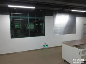 图 湾厦专业定做窗帘价格实惠 深圳工装装修